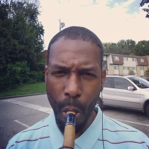 Meet your Posher, Derek